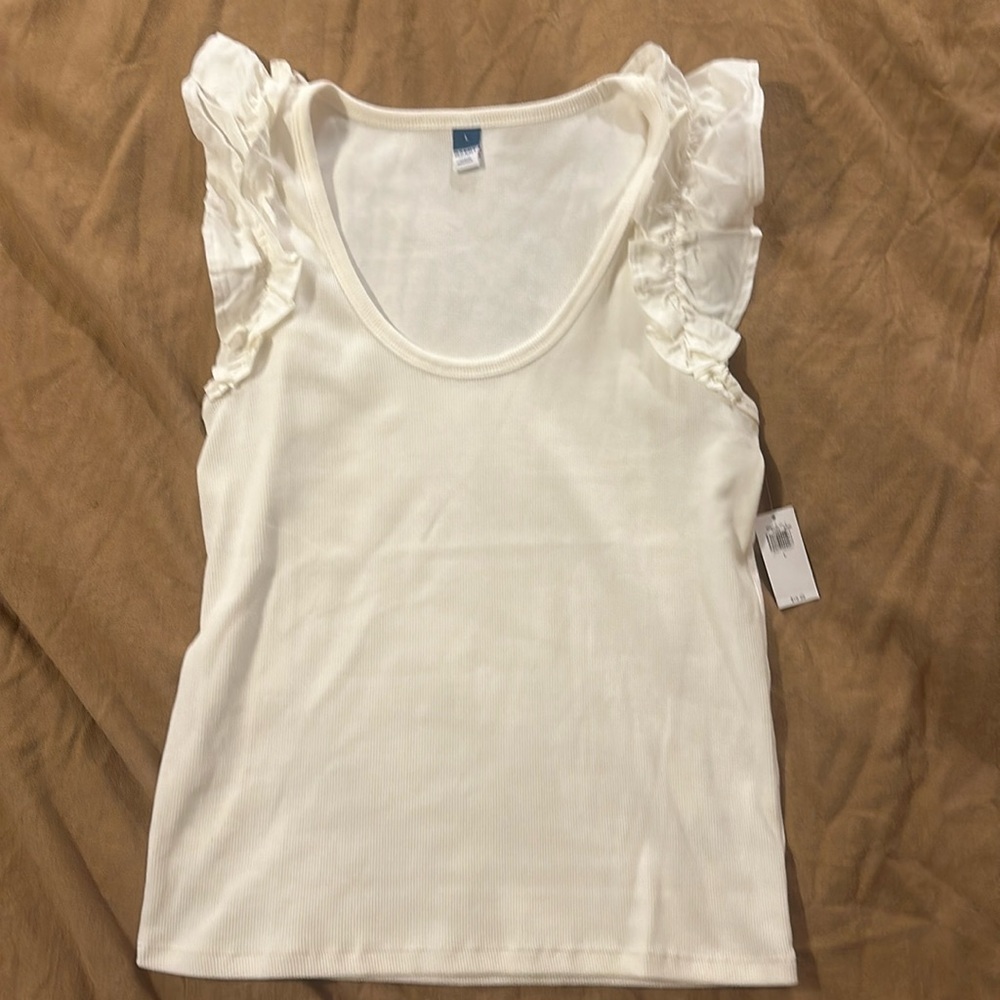 Old navy ruffle tank top